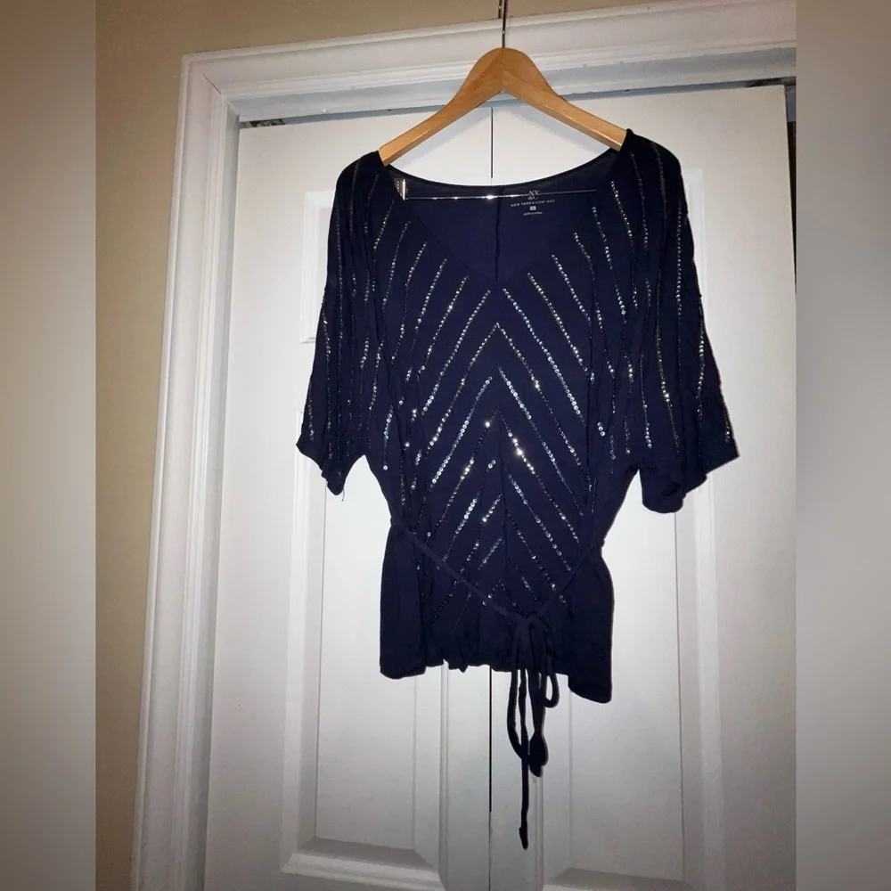 VGUC New York & Company Sequined Blouse - Navy - XL